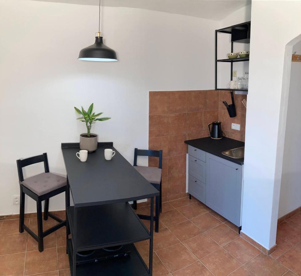 Apartmány u řeky Nežárky Lásenice Exterior foto